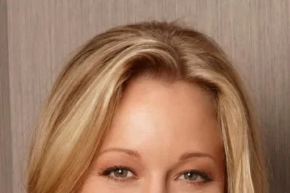 Teri Polo