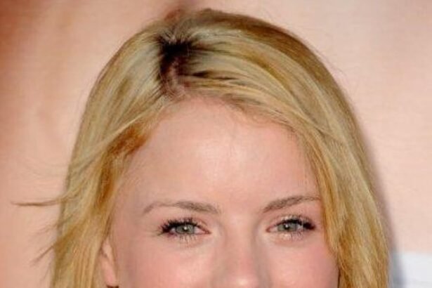 Laura Slade Wiggins