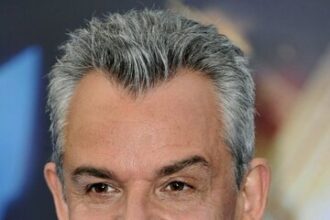 Danny Huston